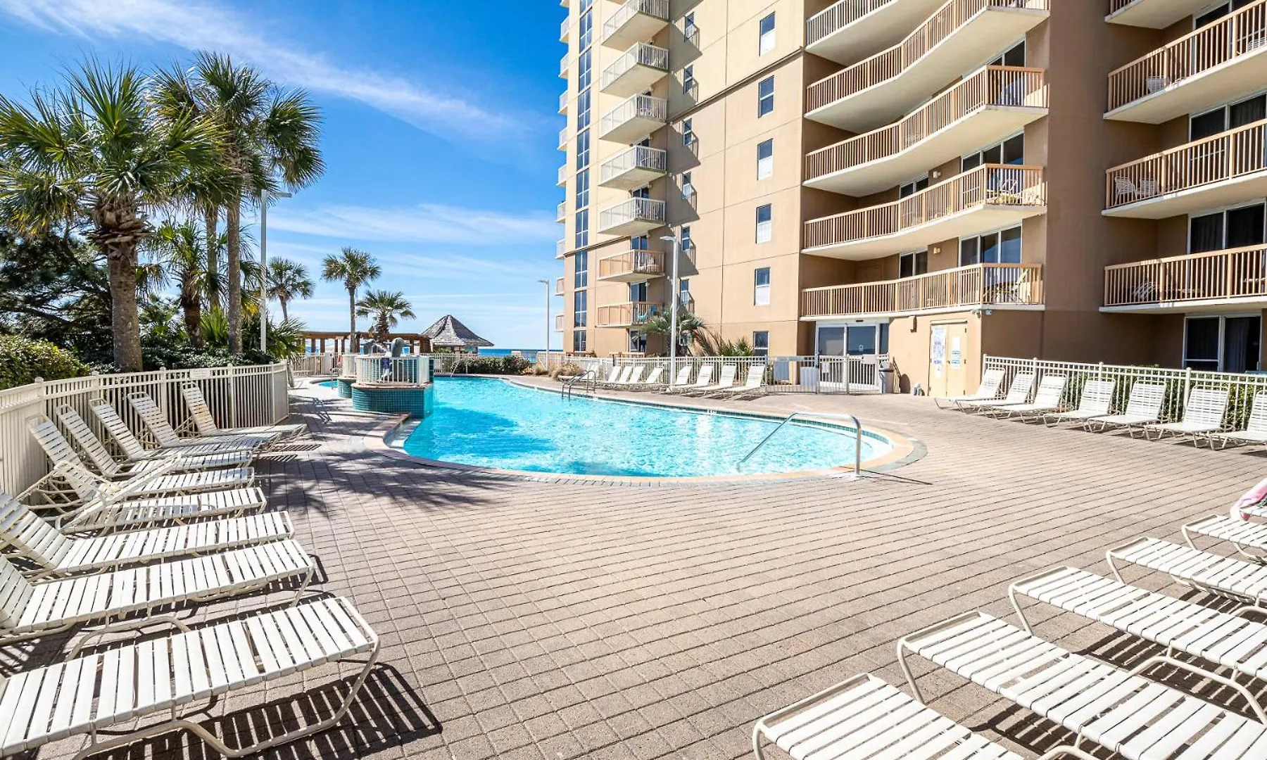 Apartment Beach House 702A-By Holiday Isle Properties Destin