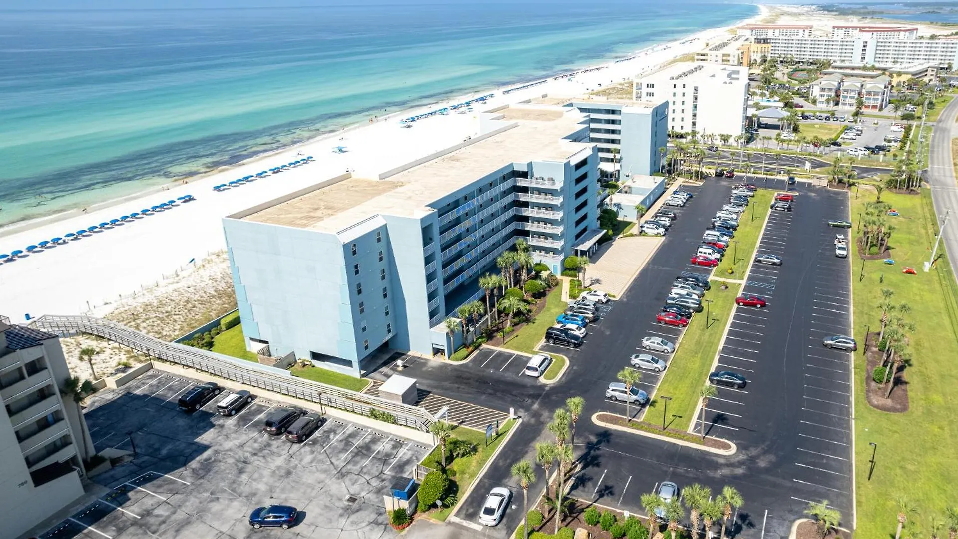 Beach House 702A-By Holiday Isle Properties Destin Apartment