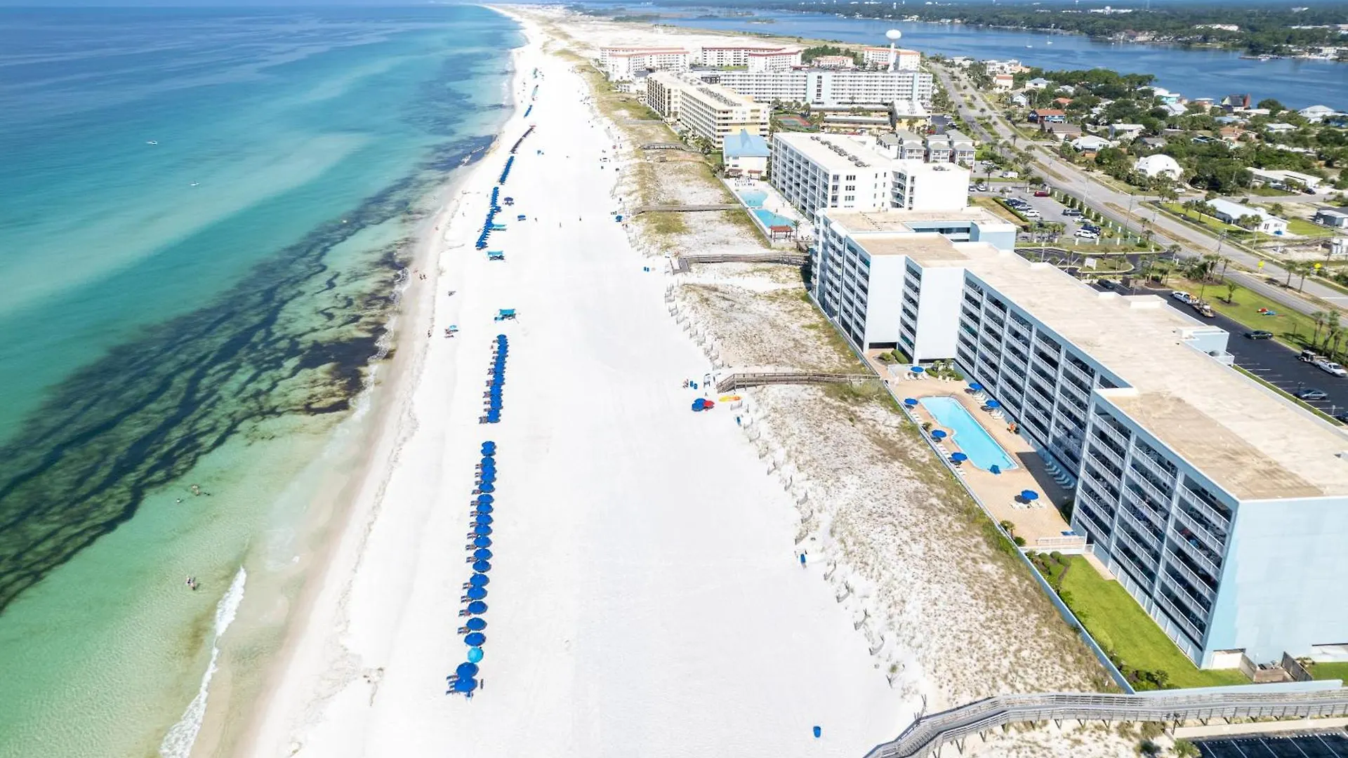 Beach House 702A-By Holiday Isle Properties Destin Apartment
