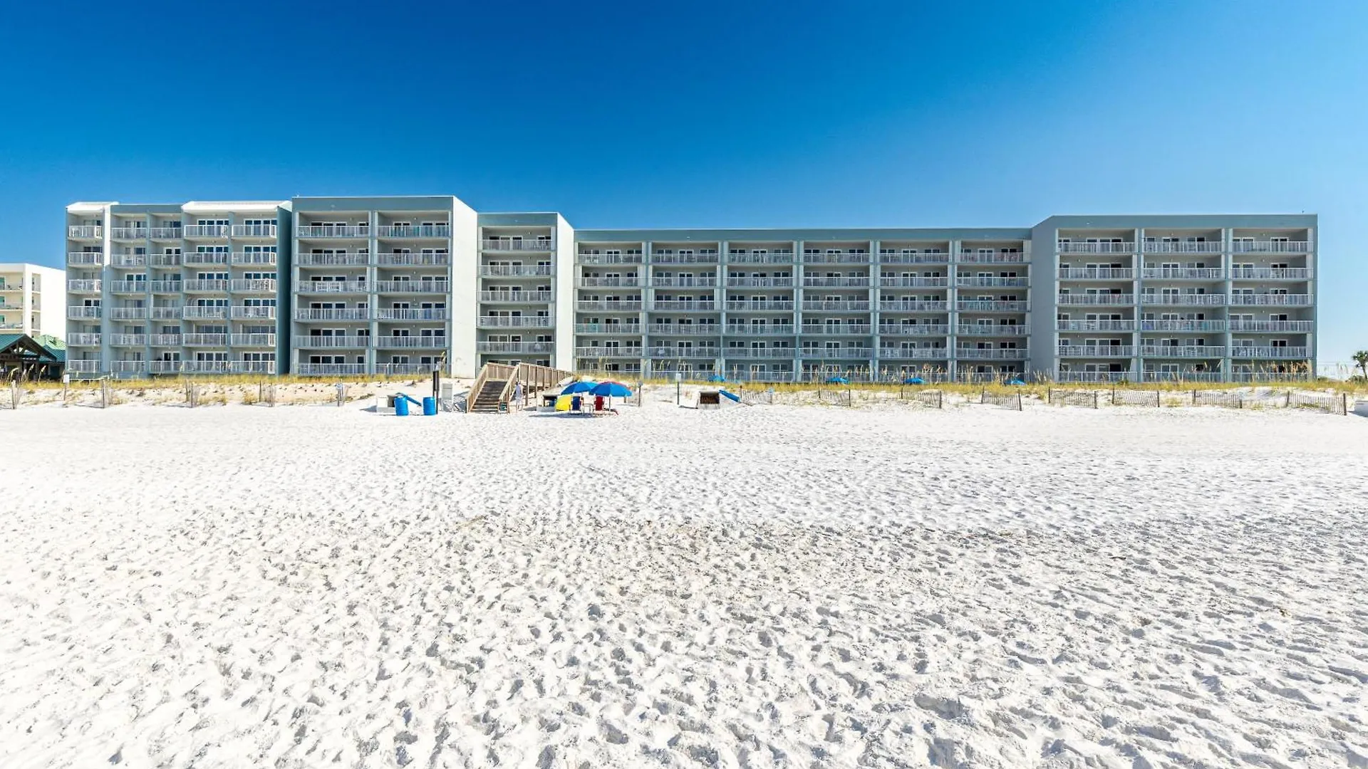 Beach House 702A-By Holiday Isle Properties Destin Apartment