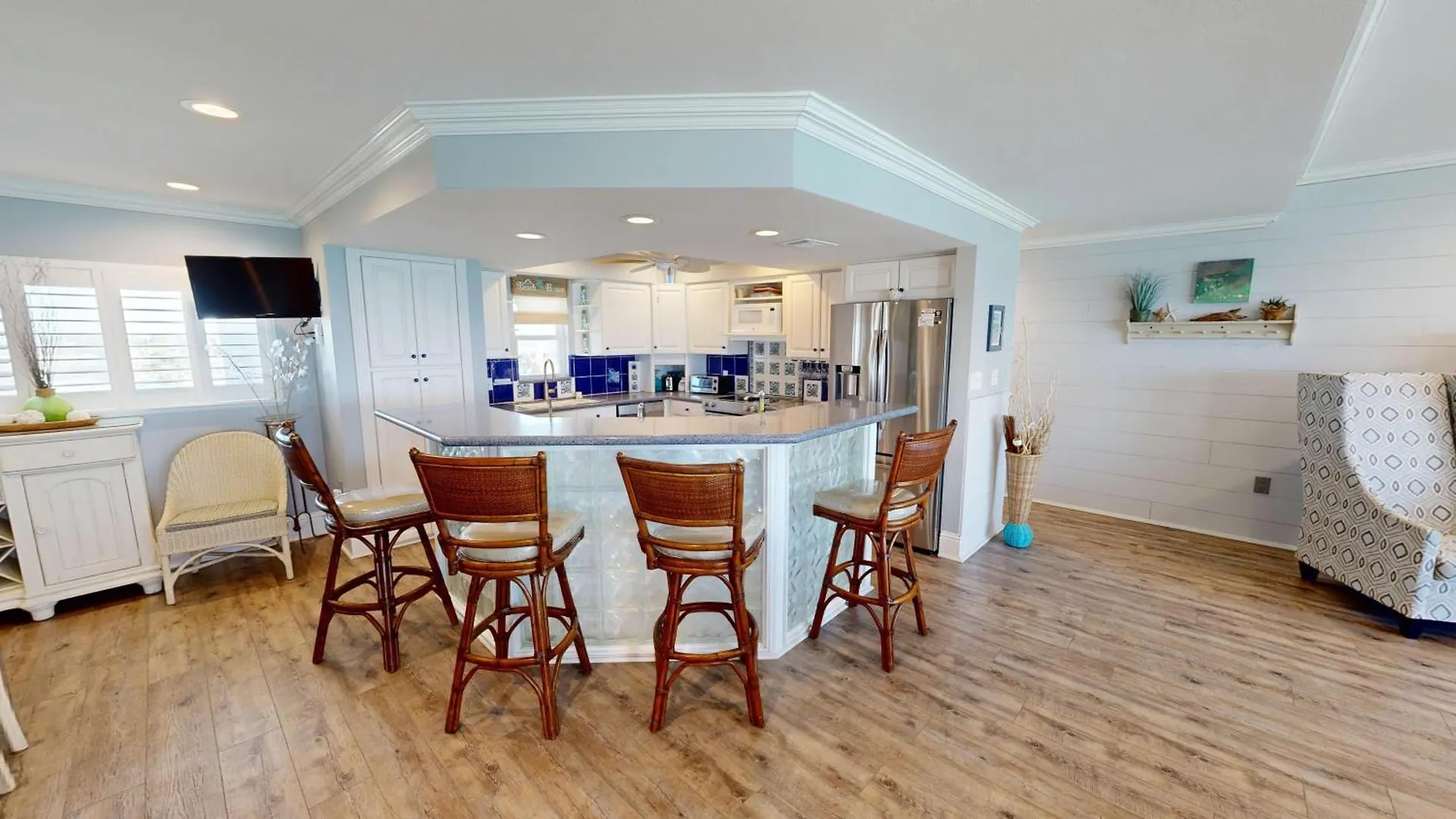 Apartment Beach House 702A-By Holiday Isle Properties Destin